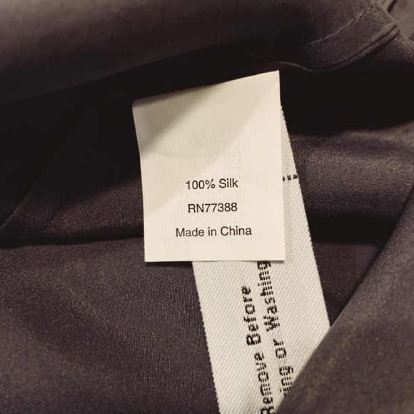 J. Crew 100% Silk Top - Picture 4 of 4